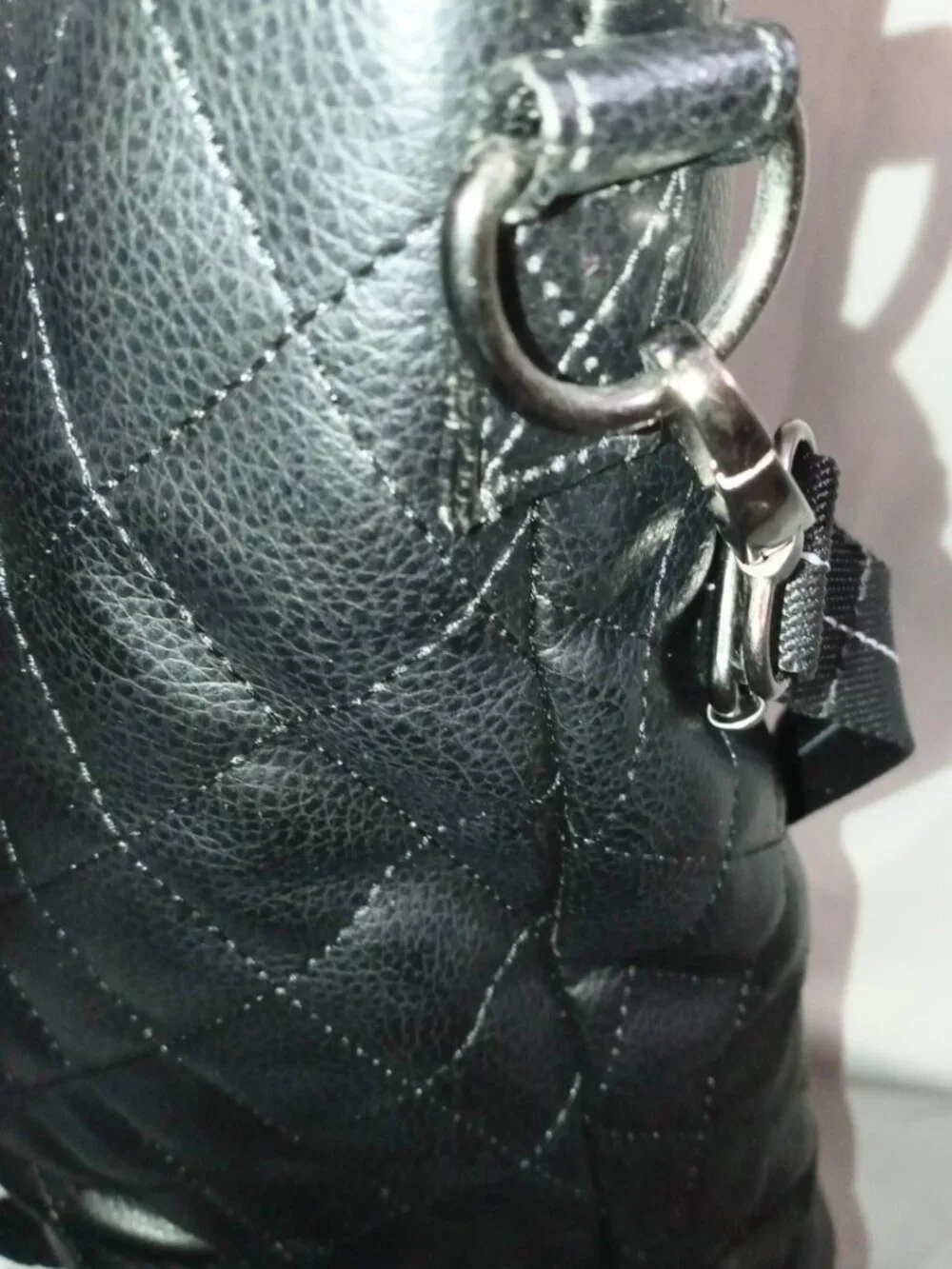 Solo Black Quilted Laptop Tote Shoulder Bag w/ Strap 18